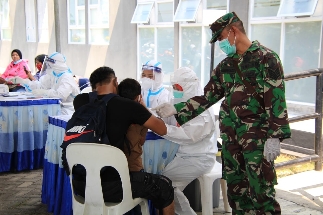 Dandim Kawal Pelaksanaan Rapid Test dan Swab Massal
