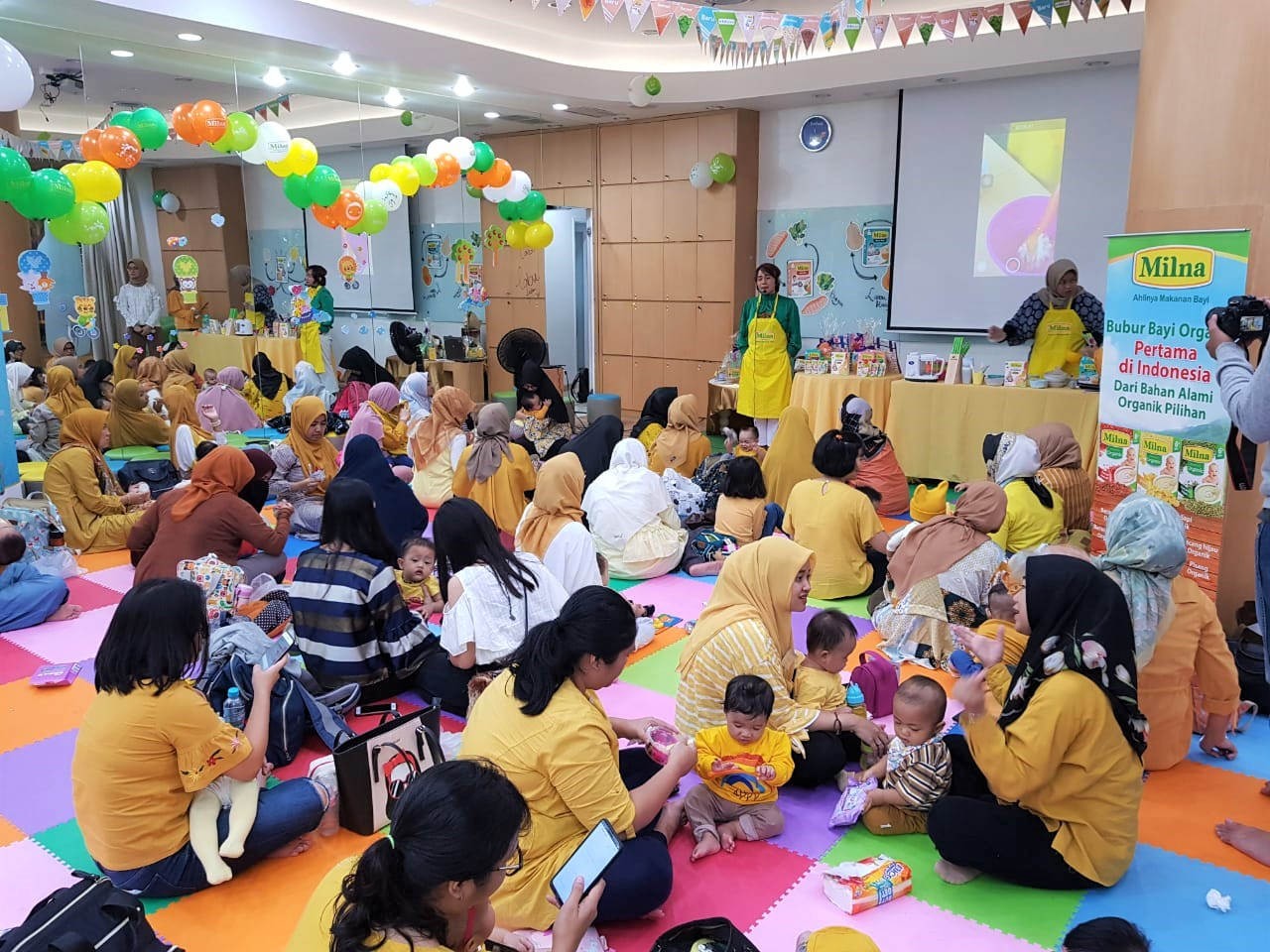 Stimulasi Motorik Si Kecil dengan Camilan Bernutrisi