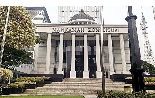 MK Tolak Gugatan Uji Materi Amien Rais Cs Terkait Perppu COVID-19