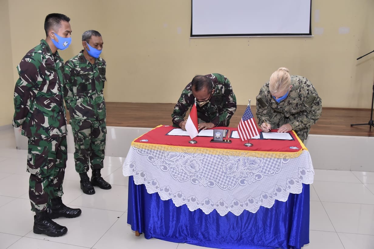 PMPP TNI Terima Hibah Dumptruck dari Pemerintah Amerika
