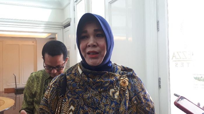 Komisi X DPR Minta Mendikbud Kaji Ulang Permanenkan Pendidikan Jarak Jauh