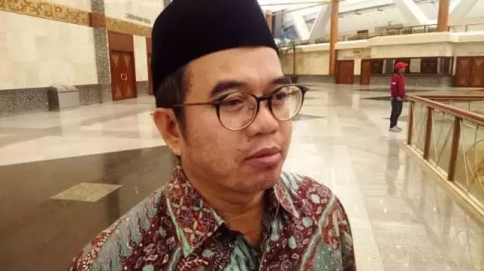 Yudi Latif Ungkapkan Penyebab AS Terseok-seok Hadapi Korona