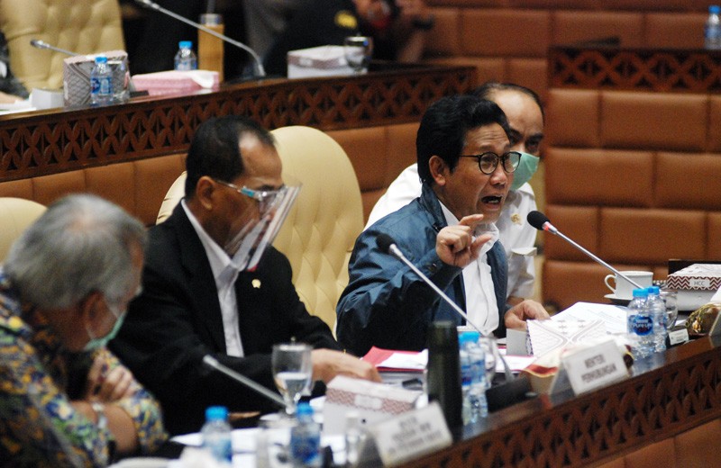 Rapat Gabungan Komisi V DPR Dengan Mendes,Men PUPR Dan Menhub