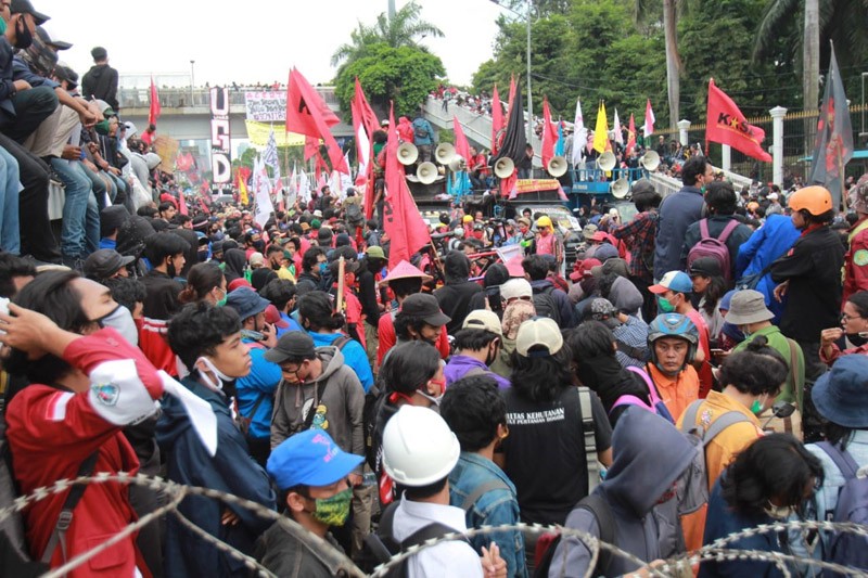 Demo Tolak RUU HIP