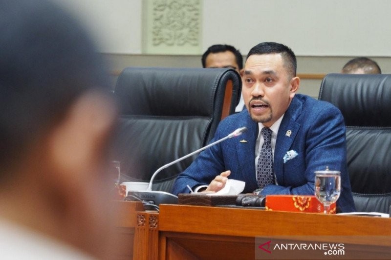 Komisi III Dorong Polri Lakukan Investigasi Bersama KPK Ungkap Kasus Djoko Tjandra