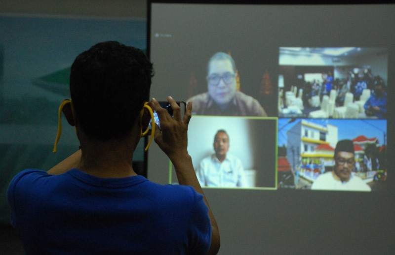 Dialektika Demokrasi  "Polemik POP Kemendikbud, Kemana Arah Pendidikan Indonesia"