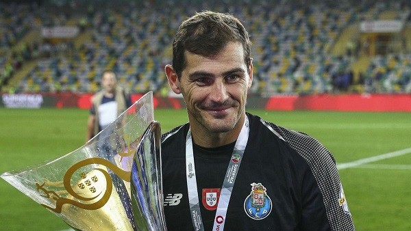 Petinggi Real Madrid Hubungi Casillas, Ada Apa? 
