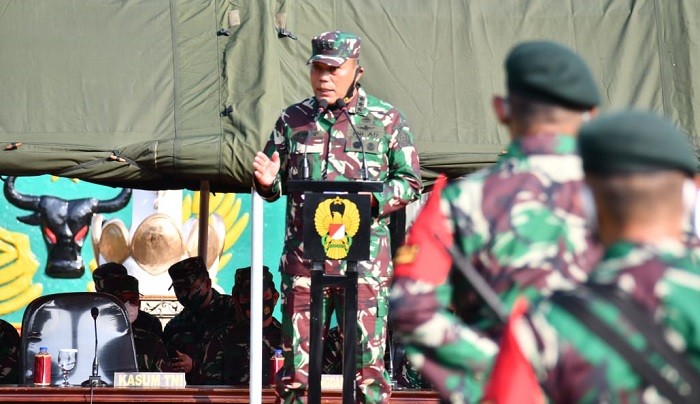 Kasum TNI : Tugas Pamtas Yang Diemban Prajurit Yonif Raider 400/BR Adalah Kehormatan
