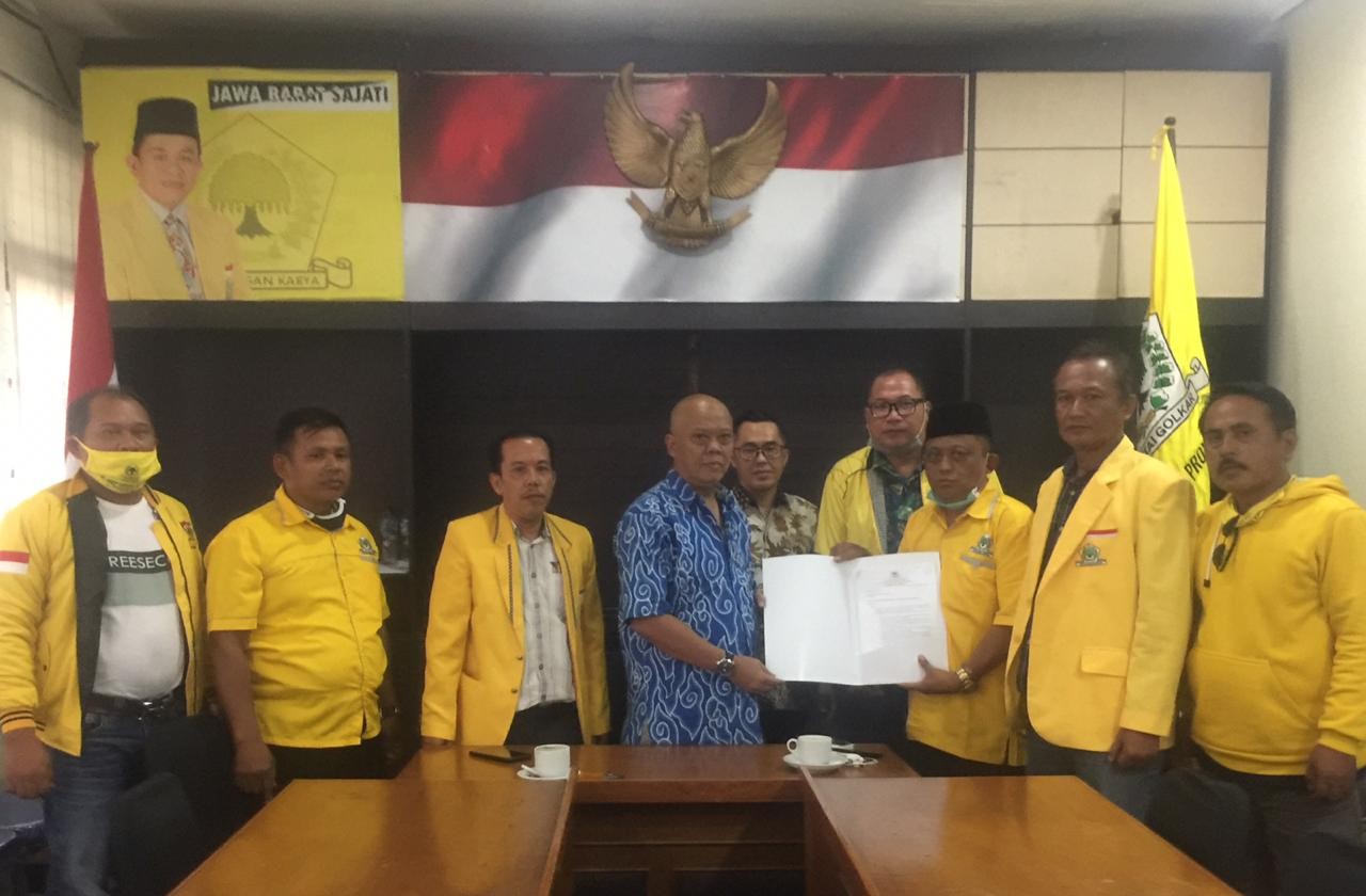 Beringin Bekasi Bergejolak, Suarakan Mosi Tidak Percaya Terhadap Kepemimpinan Eka Supria