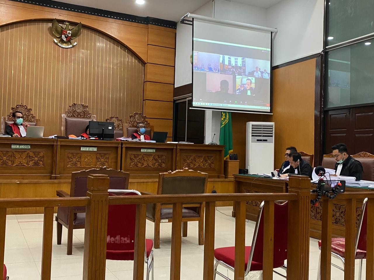 Tuntutan JPU Atas Terdakwa Kasus Kredit Fiktif Bank Permata, Dinilai Cacat Hukum