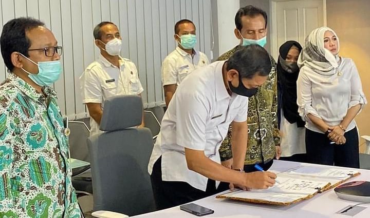 Pemkab Karawang Tandatangani Kerja Sama Optimalisasi Pemungutan Pajak