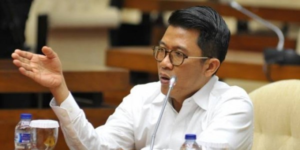 Pemerintah Butuh Uang, Misbakhun Minta Menkeu Hemat Biaya Utang