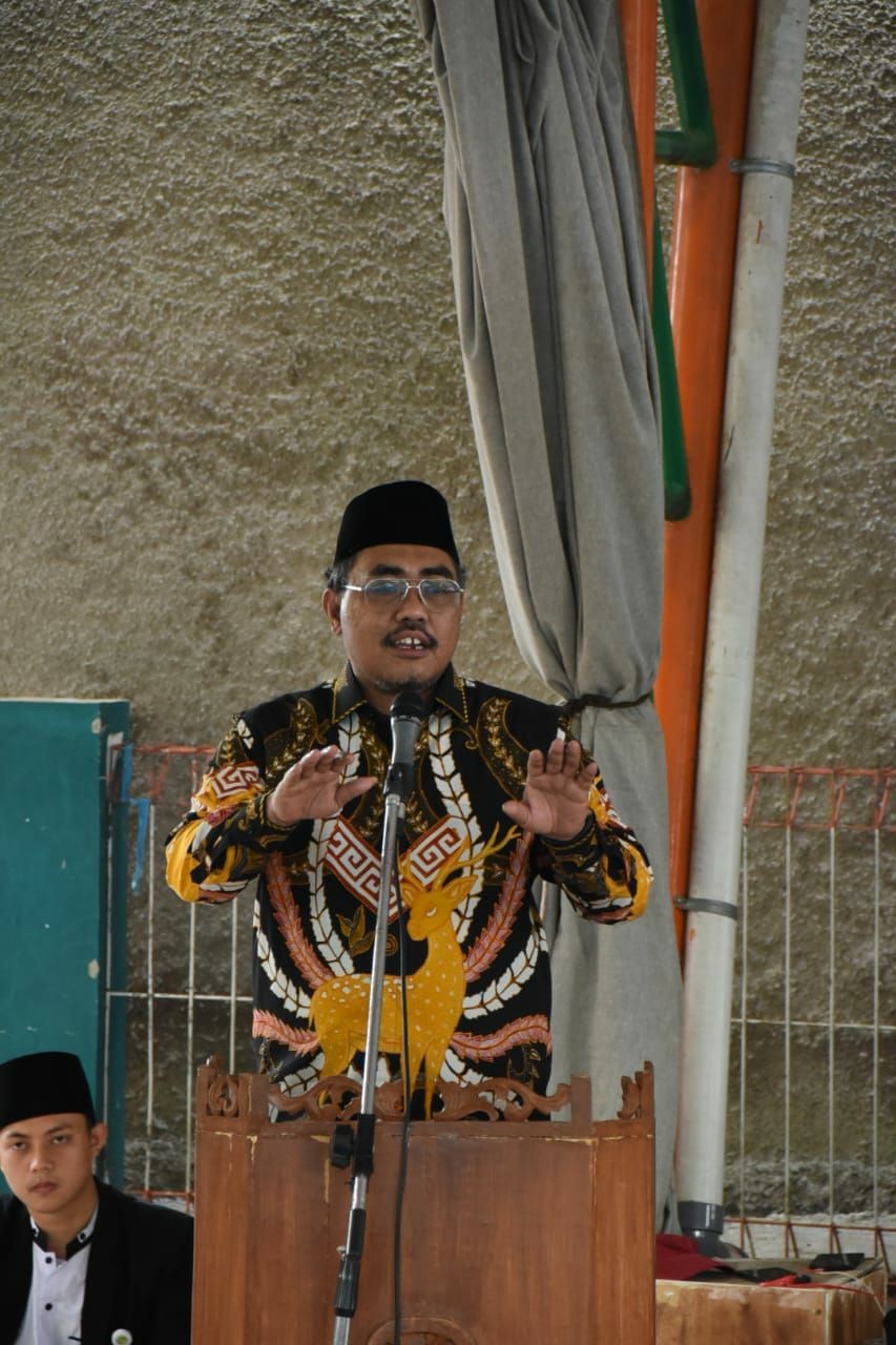 Ke Pesantren Al Khadijah Cianjur, Gus Jazil: Beras Cianjur Sangat Terkenal Enaknya