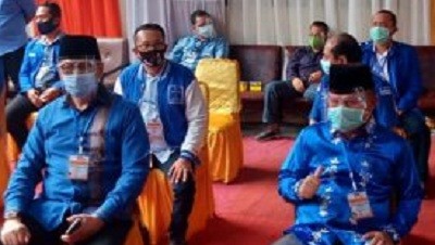 Tanpa Partai Banteng, Duet Mulyadi-Ali Mukhni Daftar ke KPUD