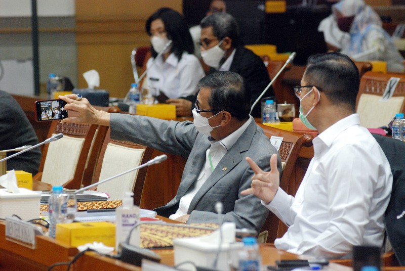 Foto Dulu Sebelum Rapat