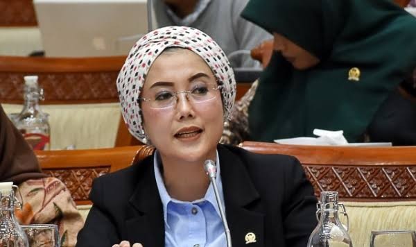 DPR Minta Kemenag Ikuti Kemendikbud Beri Bantuan Kuota Internet ke Siswa