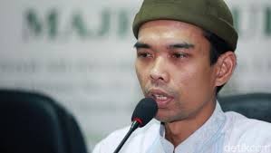 UAS Sebut Orang Minang Bisa Bikin Negara Sendiri, Tapi...