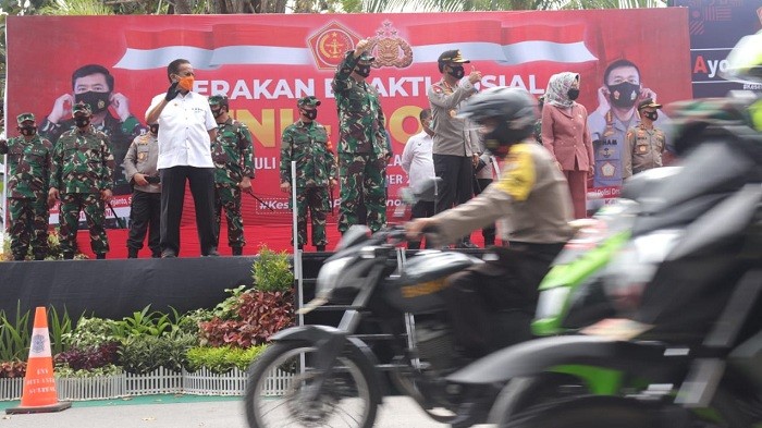 TNI-Polri Gelar Bakti Sosial Peduli Covid-19 Sulteng