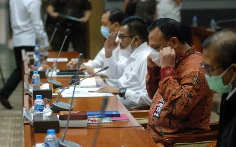 Ketua KPK  Dan Jaksa Agung  Raker Dengan Komisi  III DPR