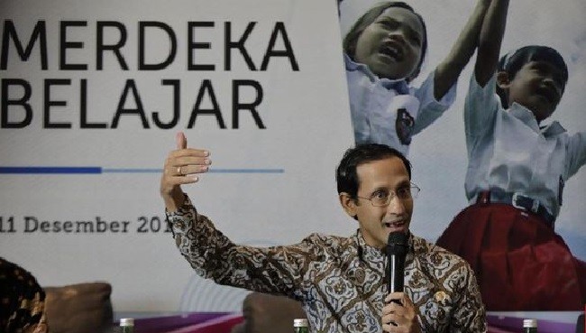 Eko Prasetyo: Merdeka Belajar Nadiem Tidak Miliki Naskah Akademik yang Jelas