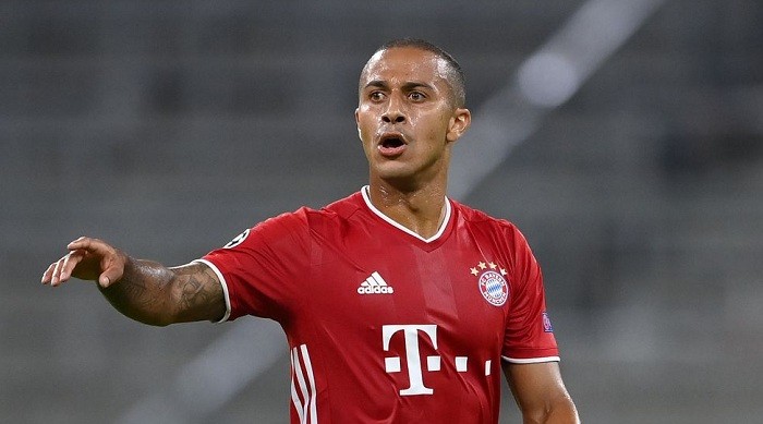 Di Liverpool, Thiago Alcantara Pakai Jersey No 6