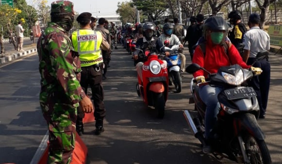 Dandim Surabaya Utara Pimpin langsung Operasi Masker