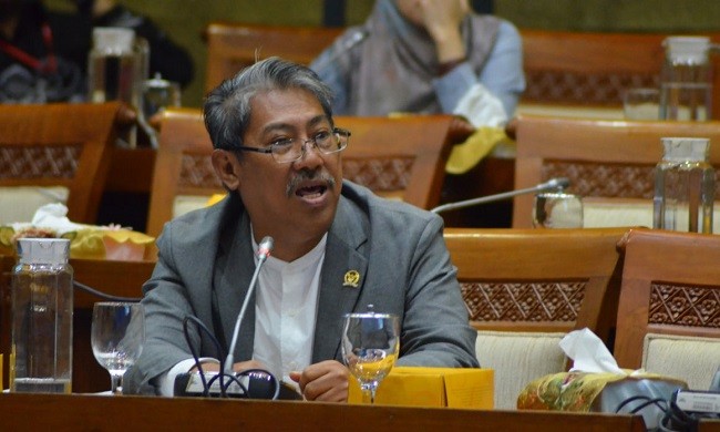 Omnibus Law, PKS: Bonus 5 Kali Gaji Cuma PHP Pemerintah