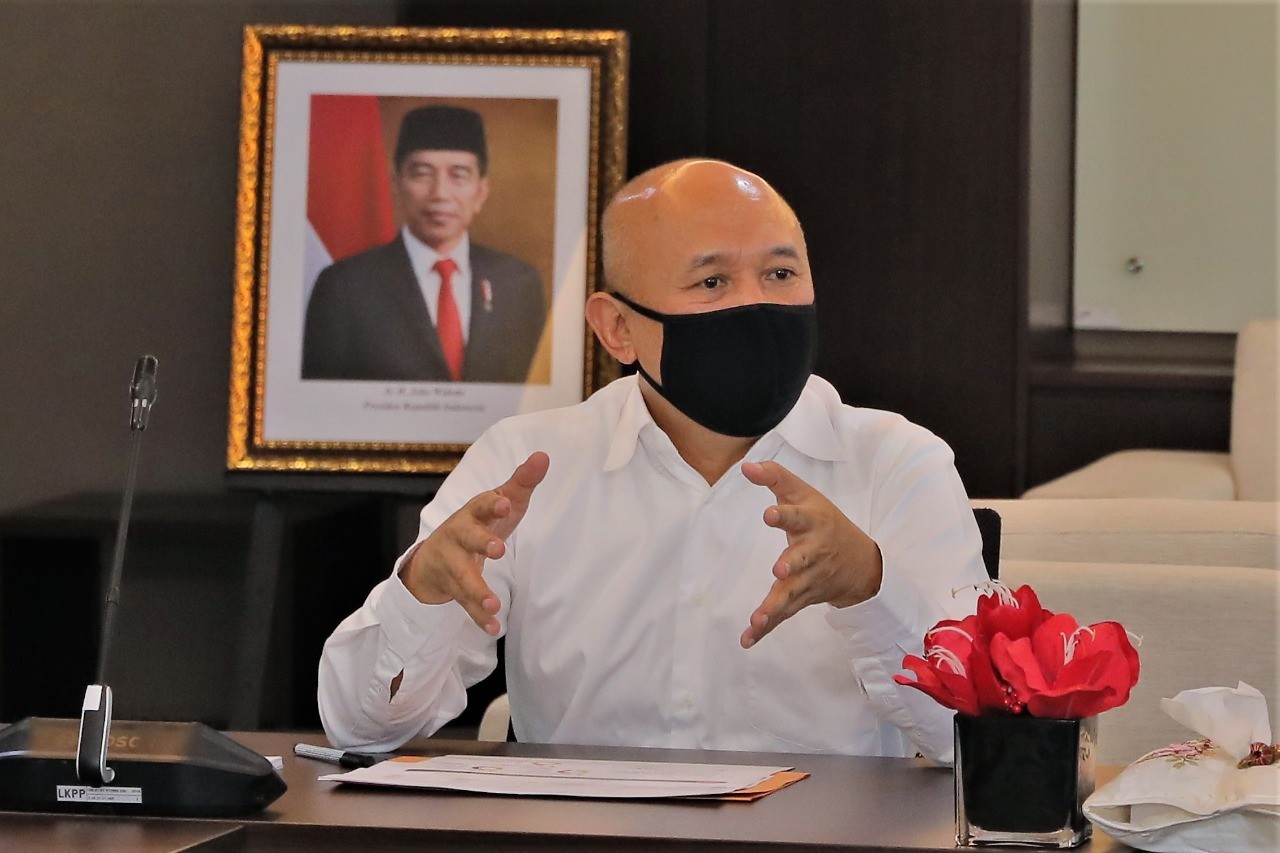 Kata Menteri Teten, UU Cipta Kerja Solusi Bagi Pengangguran