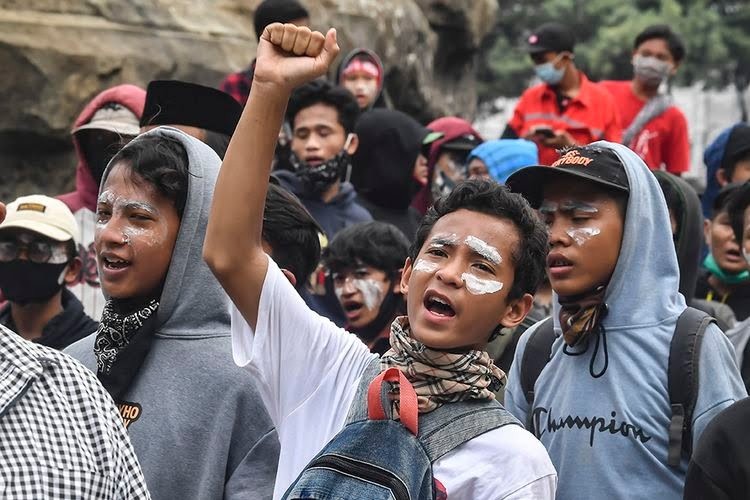Polri Temukan Anak SD Ikut Demo Tolak UU Cipta Kerja