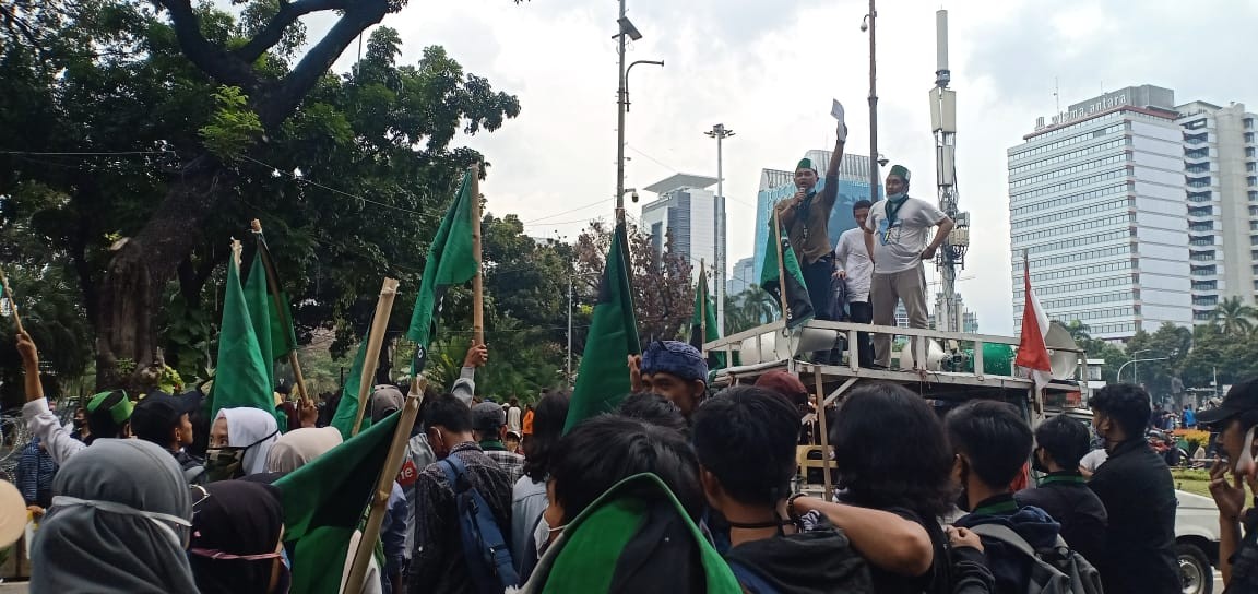 PB HMI Desak Jokowi-KH Ma'ruf Amin Keluarkan Perppu Pembatalan UU Ciptaker