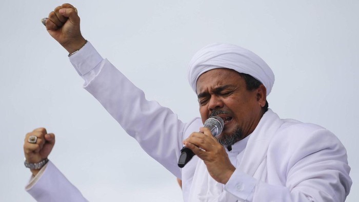 Habib Rizieq Pulang Ke Indonesia, Menko Mahfud: Kita Tidak Khawatir, Dia Bukan Khomeini
