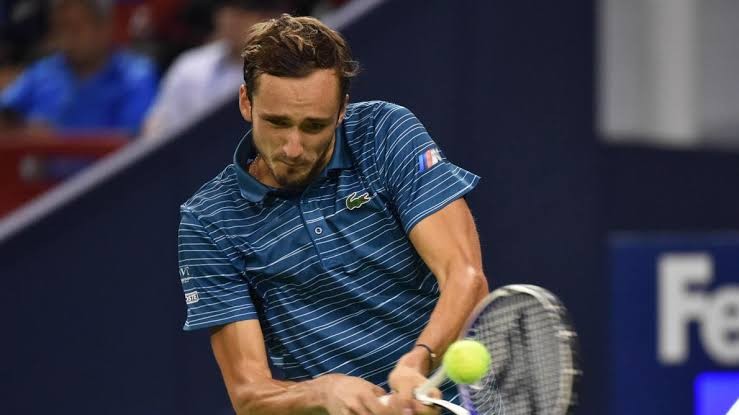 Berjuang Mati-Matian, Medvedev Akhirnya Juara Paris Master