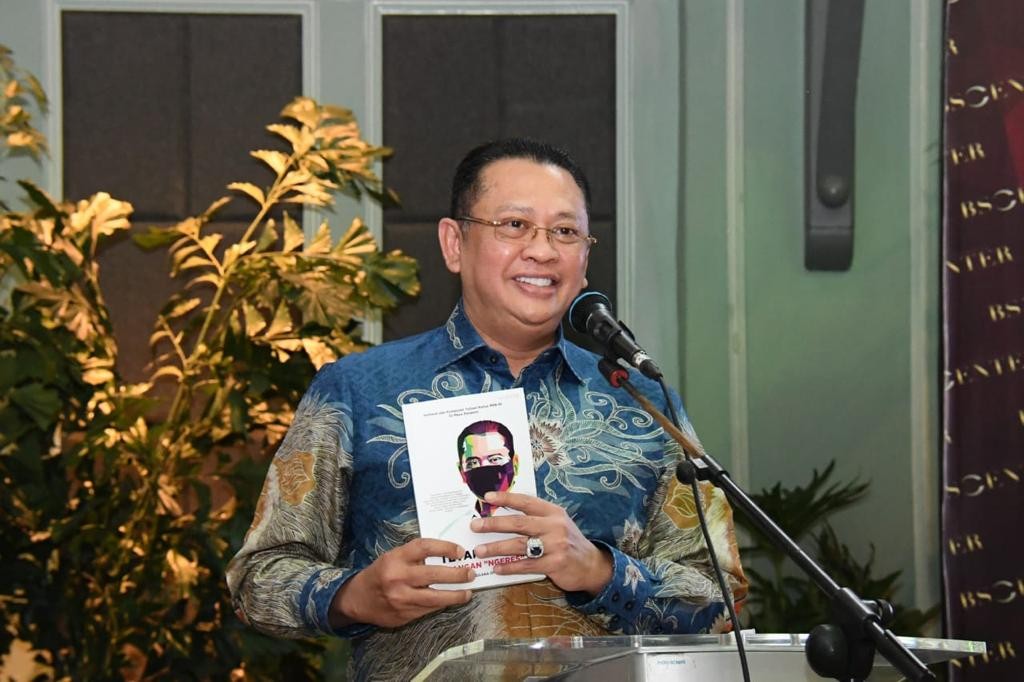 Bamsoet Luncurkan Buku ke-18 'Tetap Waras, Jangan Ngeres'