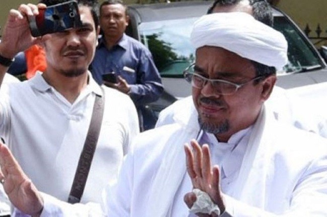 Habib Rizieq: Ada Lonte Hina Habib Dijaga Polisi, Kacau