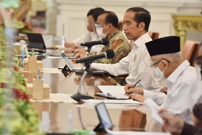 Jokowi: Ingat, Strategi Gas dan Rem Jangan Sampai Kendur
