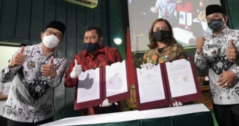Di Hari Guru, Ridwan Kamil Sediakan Rumah Murah