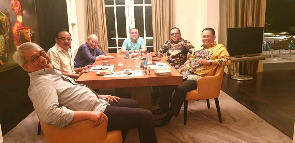 Bamsoet Ajak Pembalap Senior Ricardo Gelael Besarkan IMI