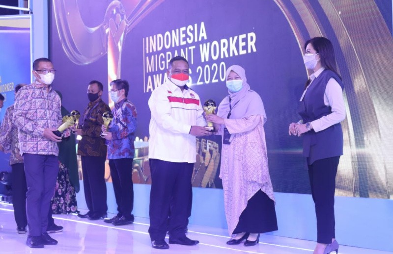 Menaker Ida Beberkan Upaya Perlindungan PMI Di Masa Pandemi