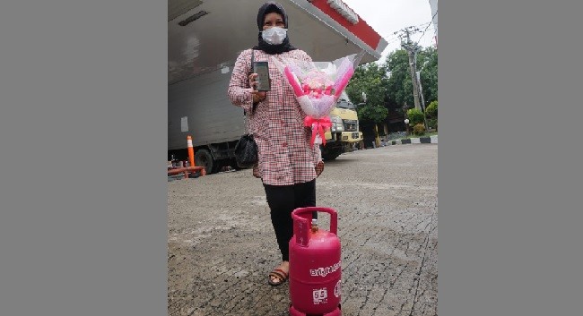 Hari Ibu, Pertamina Berikan Gratis Bright Gas pada Pelanggan Setia Pertamax Turbo di Sulawesi Selatan dan Tenggara