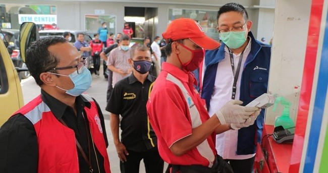 Direksi Pertamina Tinjau dan Pastikan Kesiapan Layanan BBM dan LPG di Jalur Wisata Puncak