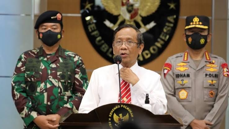SP-3 Dugaan Chat Mesum HRS Dicabut, Mahfud: Kita Tunggu Langkah Polisi