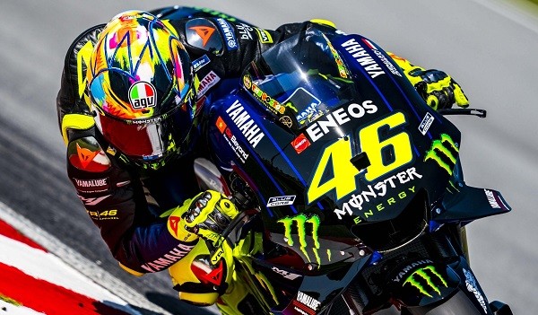 Valantino Rossi Keukeuh Performa Yamaha Bisa Meningkat