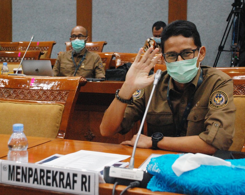 Raker Perdana Bang Sandiaga Uno Dengan Komisi X DPR