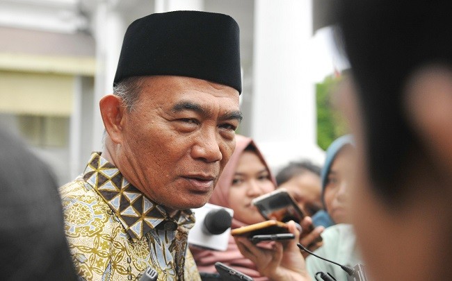Bencana Berlanjut, Menko PMK Minta Perhatikan Kebutuhan Perempuan dan Lansia