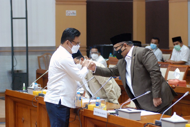 Menag Raker Dengan Komisi VIII DPR