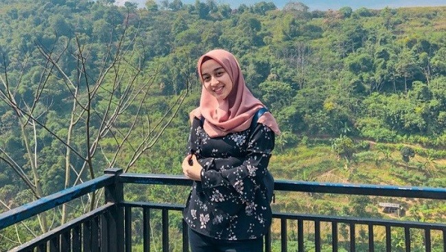Inspiratif! Maya Nabila Mahasiswi S3 ITB Berusia 21 Tahun 