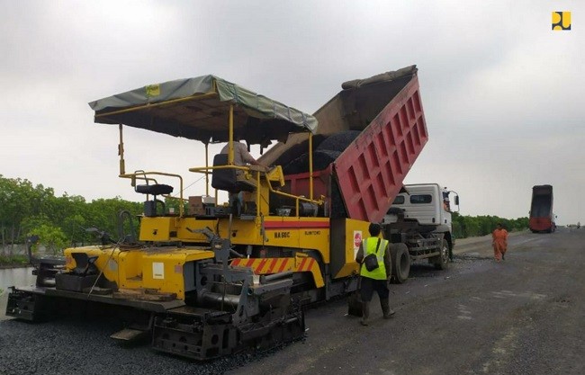 Menteri Basuki Minta Percepat Pembangunan Jalan Lingkar Brebes-Tegal