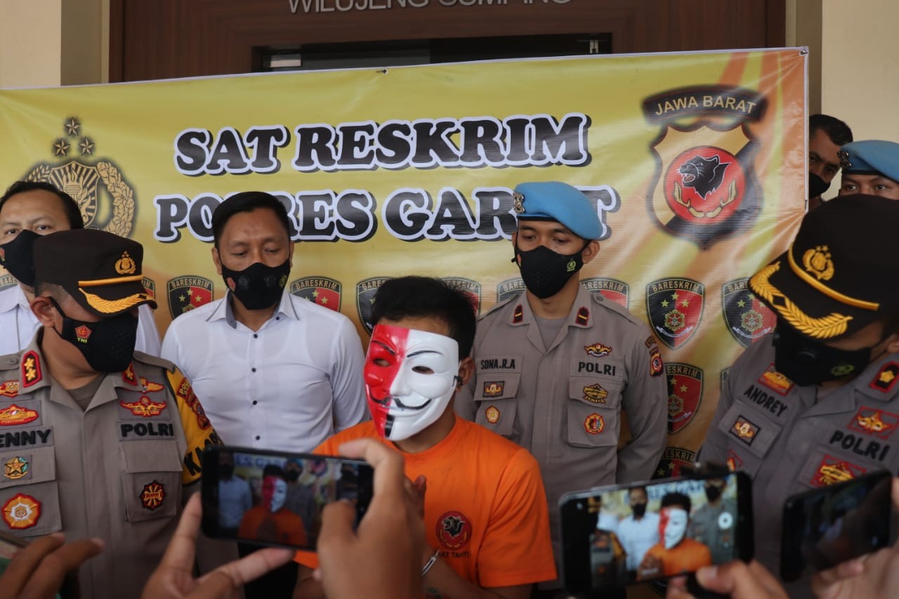 Mayat Wanita Tertancap Bambu di Garut Ternyata Dibunuh Pacar Sendiri