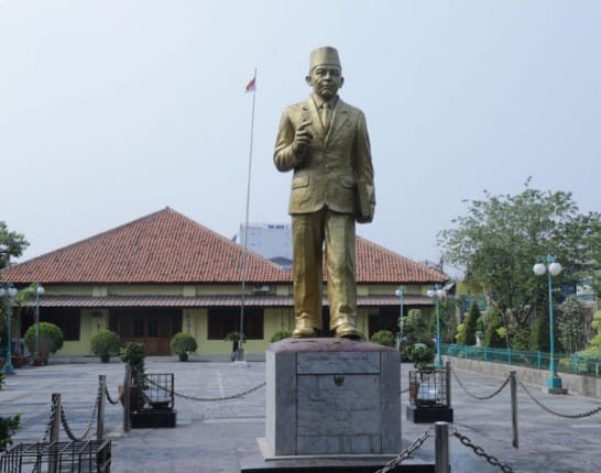 16 Februari, 127 Tahun MH. Thamrin, Orang Betawi dan Nasib Kaum Miskin Kota