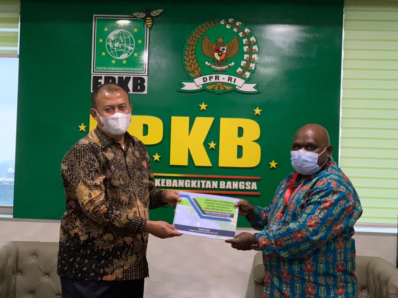 Bekukan UU Otsus, Pigai Minta Jokowi Berunding Dulu dengan Rakyat Papua